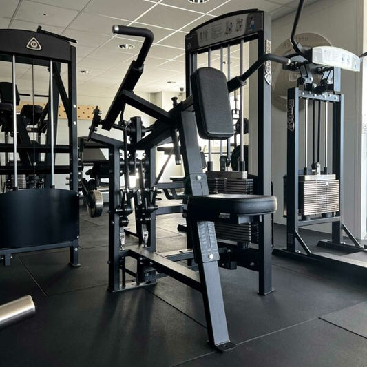 336 Shoulder Front Press