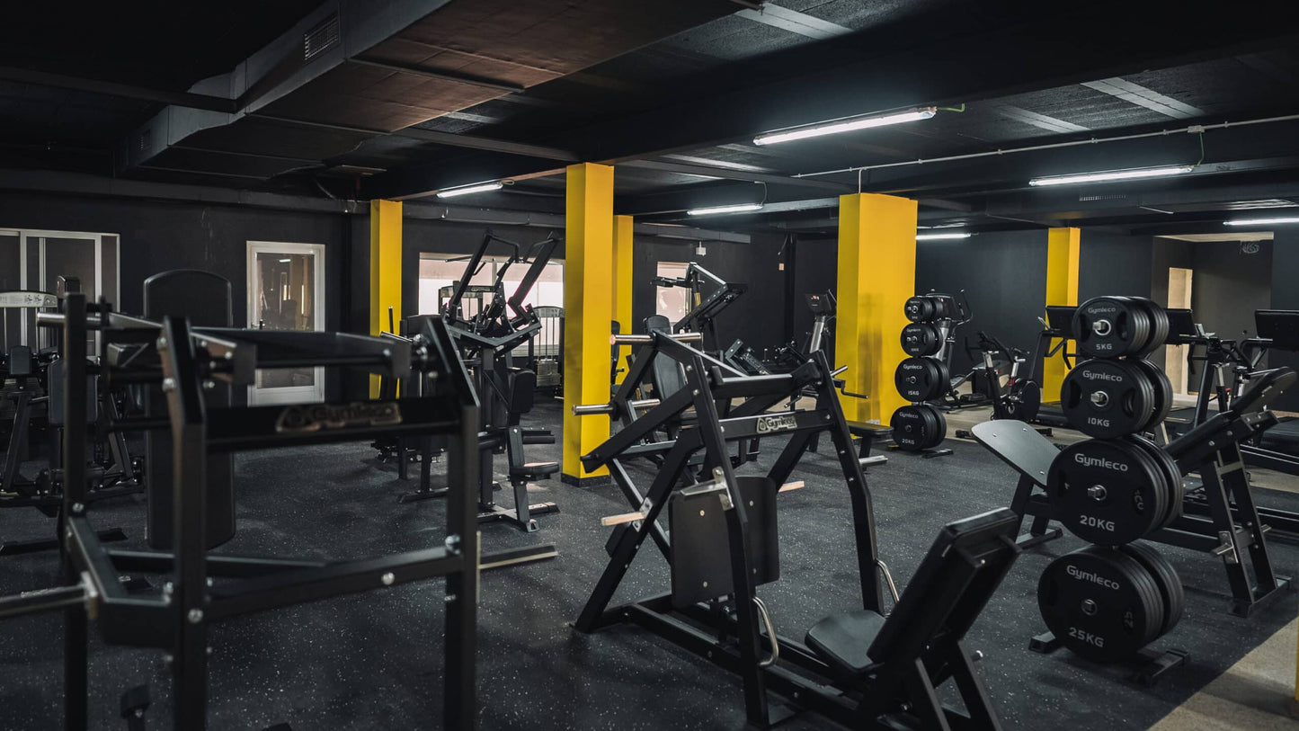 043 Hip Press