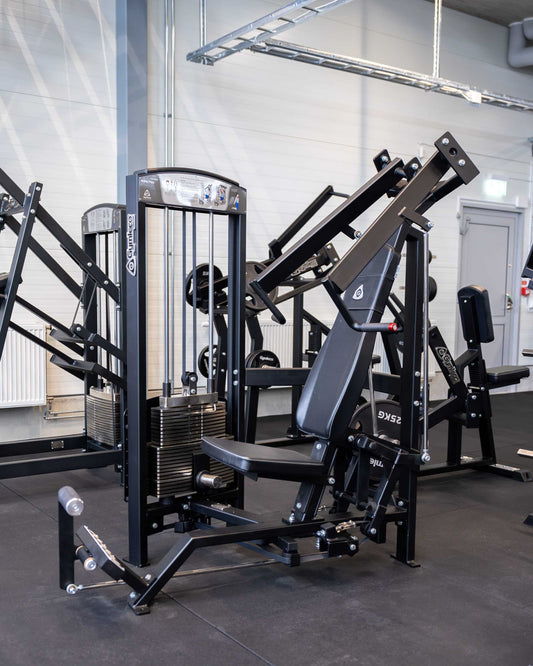 320 Incline Chest Press