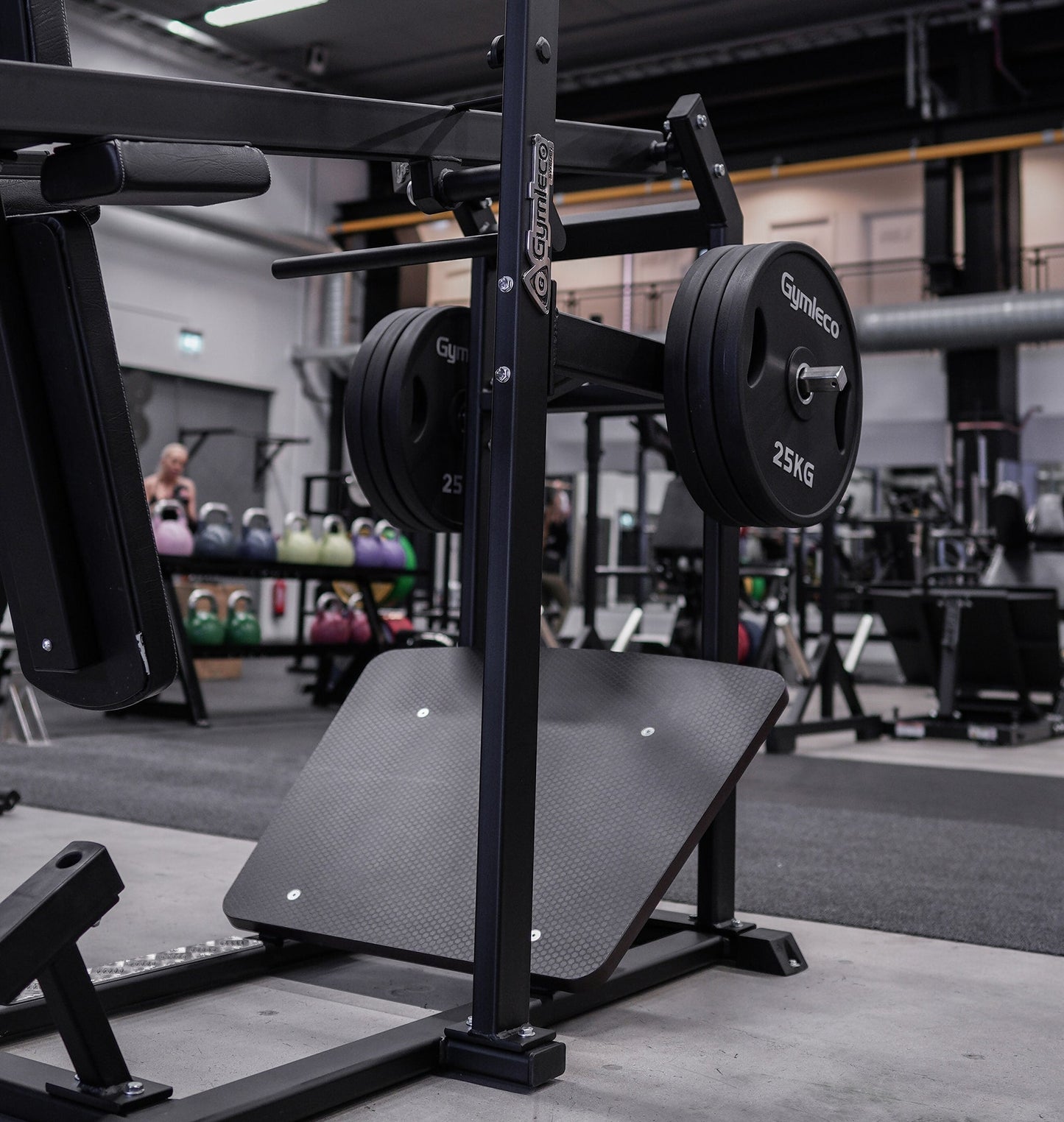 045 Pendulum Squat