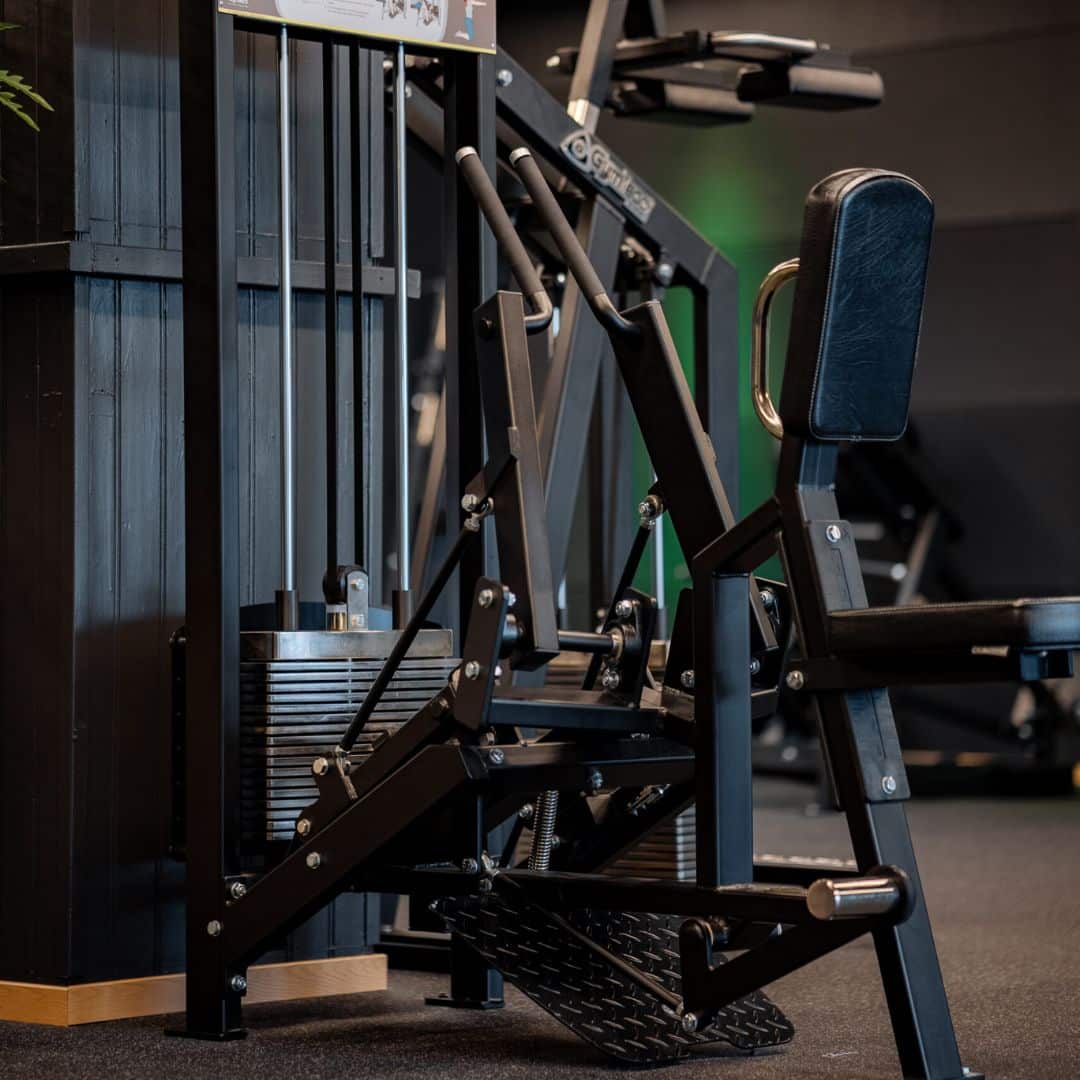 Selectorized gym machines