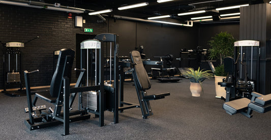 330 Shoulder Press