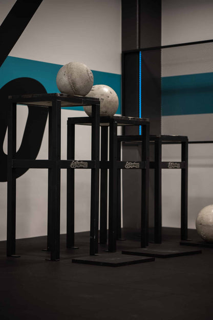 Podiumset voor Atlas Stones
