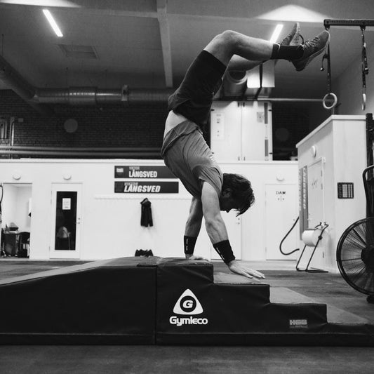 Handstand Walk/Stairstep