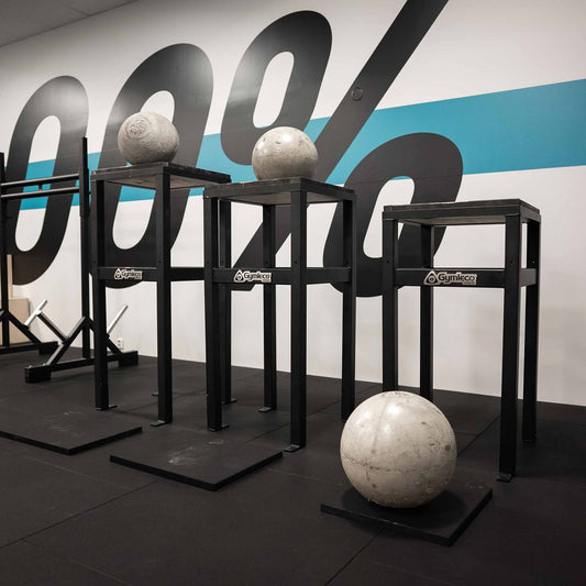 Podiumset voor Atlas Stones